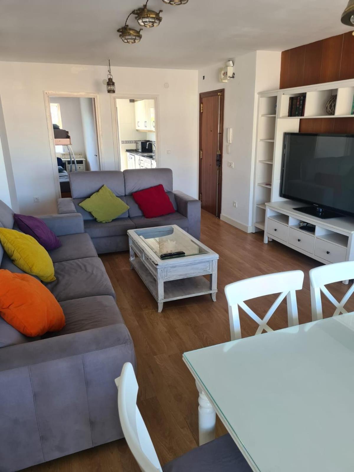 Apartamento En Complejo Residencial Con Piscina بويبلا دي فارنالس المظهر الخارجي الصورة