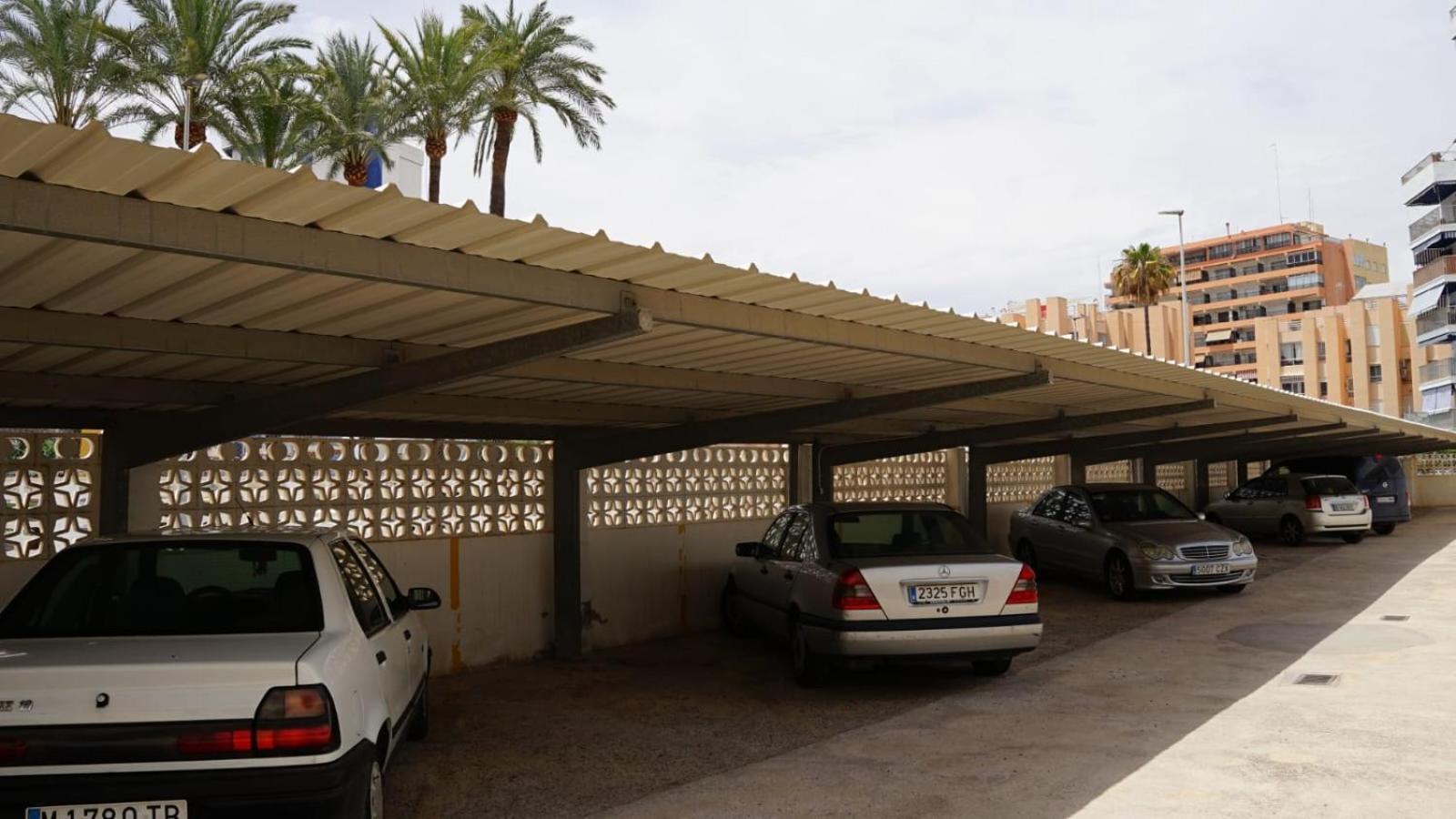 Apartamento En Complejo Residencial Con Piscina بويبلا دي فارنالس المظهر الخارجي الصورة